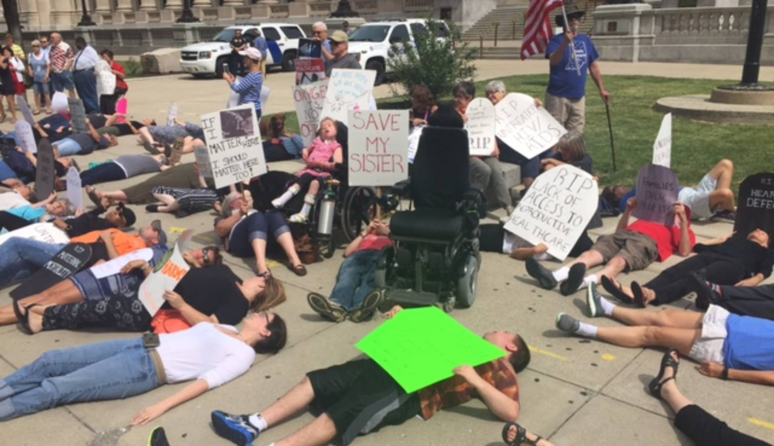 Die In outside the Indianapolis office of U.S. Sen. Todd Young. (Jill Sheridan/IPB News)