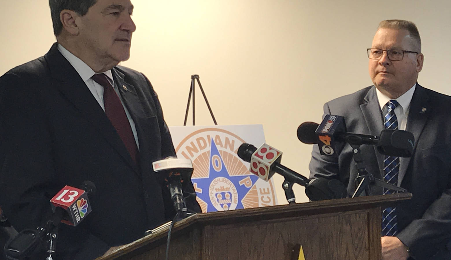 Sen. Joe Donnelly (D-Ind.), left, receives an endorsement from the Indiana Fraternal Order of Police and its president Bill Owensby, right. (Brandon Smith/IPB News)