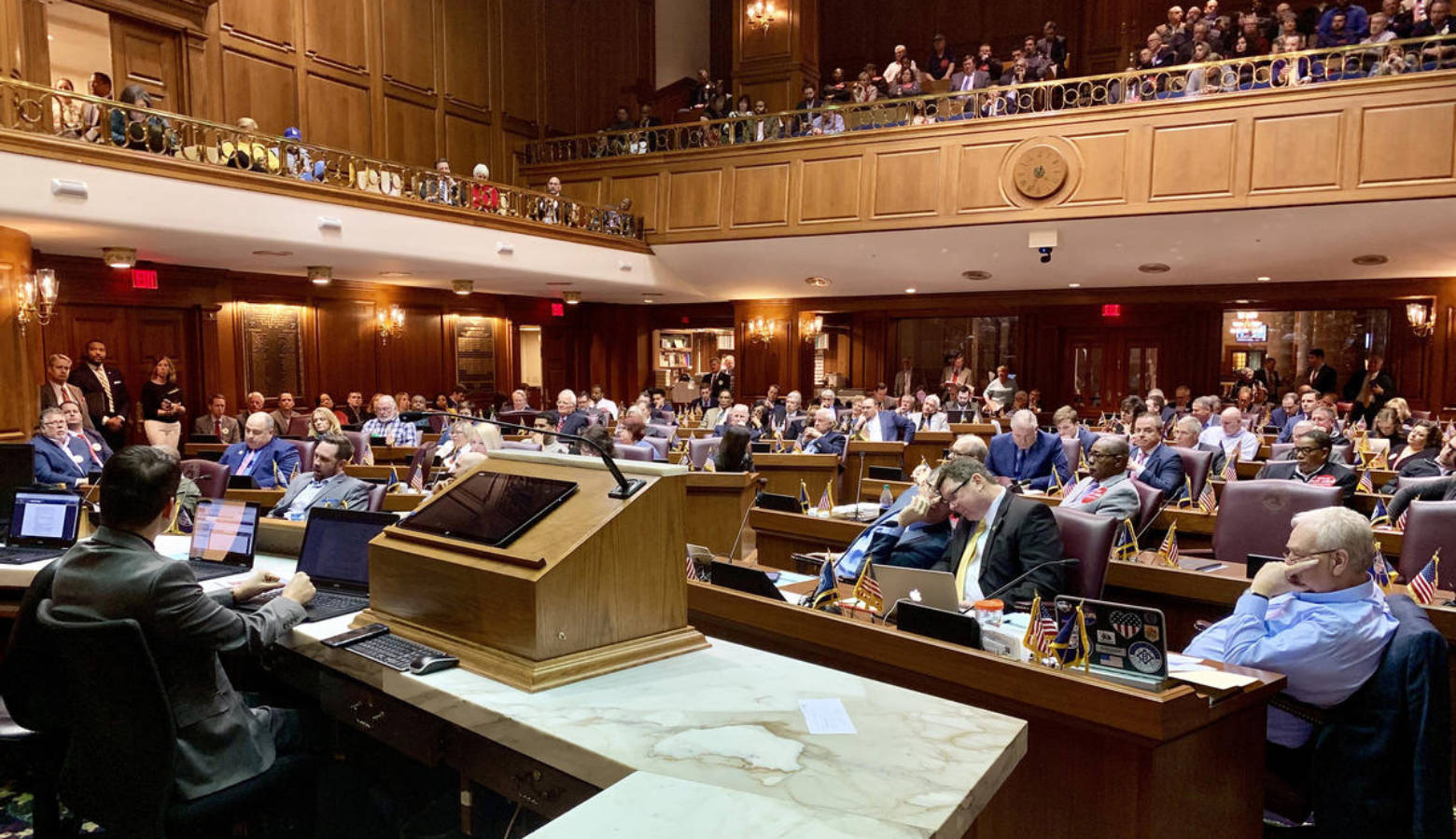 The House Public Policy Committee considers testimony on a major gaming bill. (Brandon Smith/IPB News)