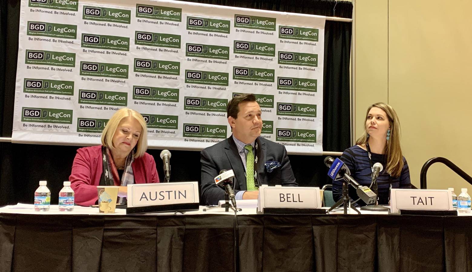 Casino Association of Indiana President Matt Bell, center, discusses gaming on a panel at the Bingham Greenebaum Doll Legislative Conference. (Brandon Smith/IPB News)