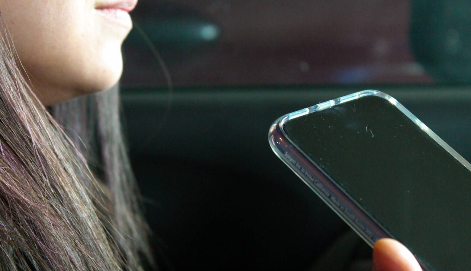 Hoosiers could be fined up to $500 for using their cell phones while driving – unless hands-free – under a bill approved by the House. (Lauren Chapman/IPB News)
