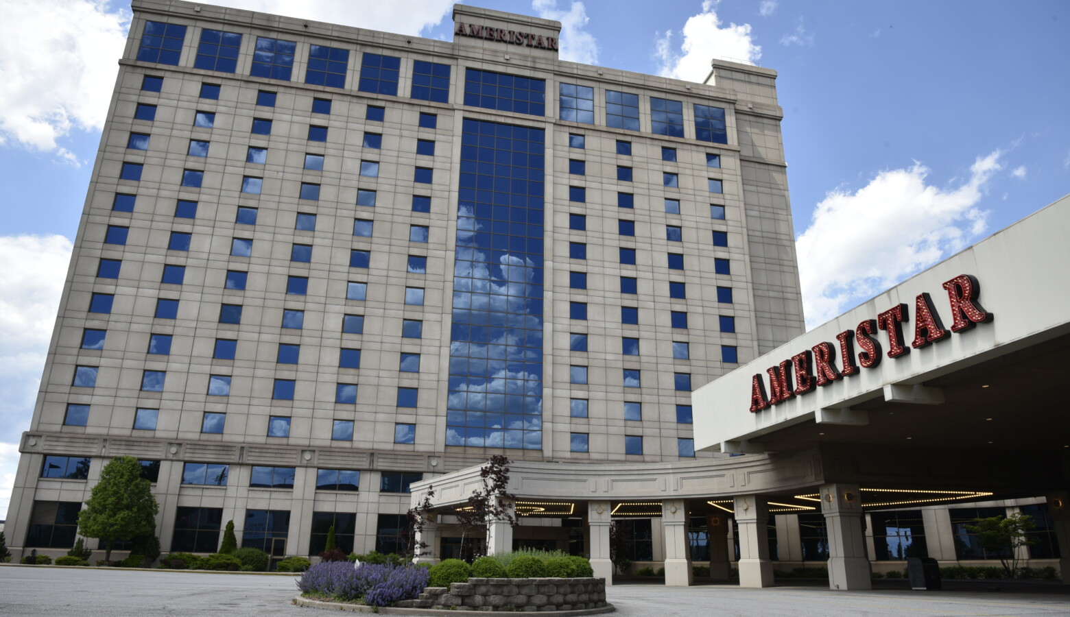 Ameristar Casino in East Chicago generated the most sports betting tax revenue in October, the vast majority of it via its online sports book, Draft Kings. (Justin Hicks/IPB News)