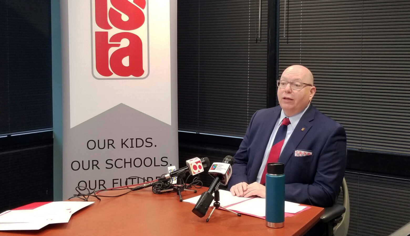 ISTA President Keith Gambill says challenges caused by rising case counts and staff shortages mean school and state leaders need to take more, direct action. (Jeanie Lindsay/IPB News)