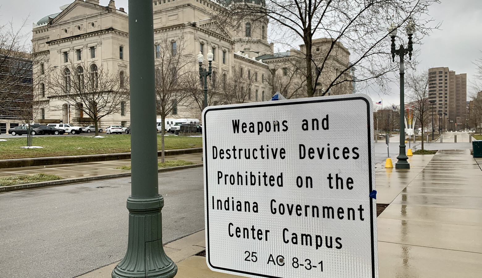 The Statehouse was quiet Sunday despite FBI warnings about armed protests at all 50 state capitols. (Brandon Smith/IPB News)