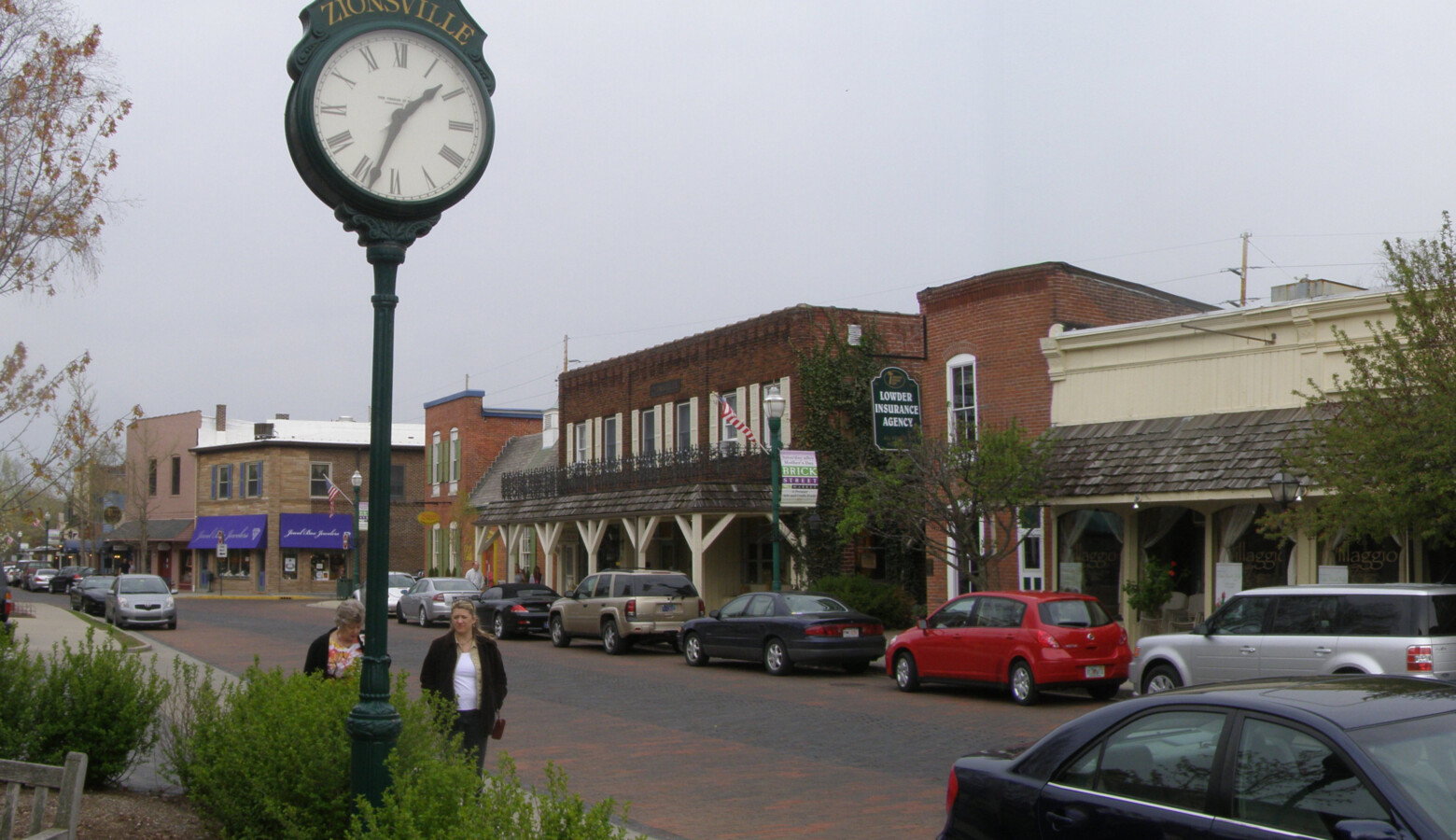 Zionsville is one of nine local governments in Indiana that will undertake projects to reduce their greenhouse gas emissions. (Chris Light/Wikimedia Commons)