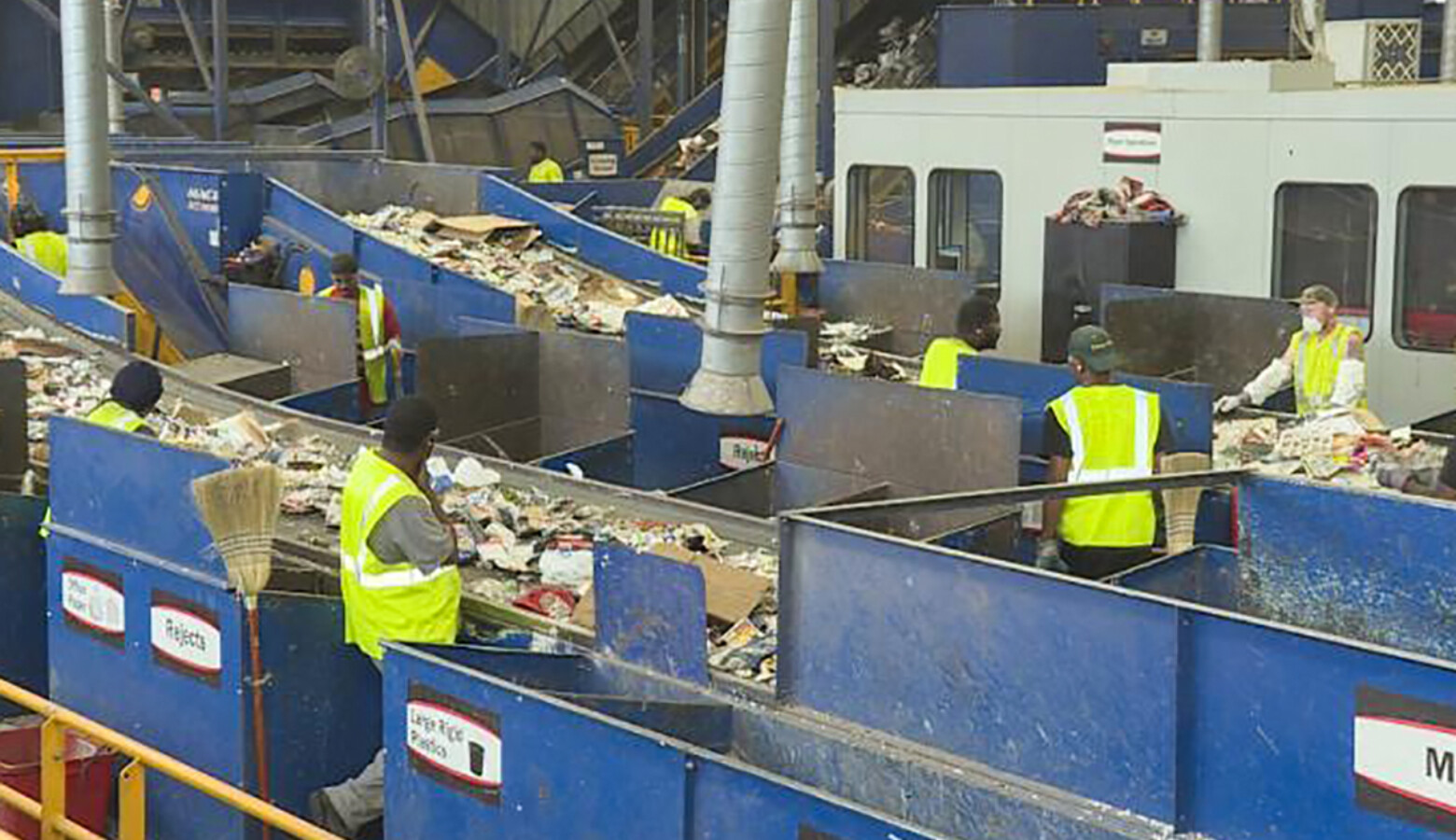 Experts say facilities where recycling is sorted and processed like the Rumpke Material Recovery Facility in Cincinnati, shown here, need funding to upgrade their technology and prevent contamination (FILE PHOTO: Zach Herndon/WTIU)
