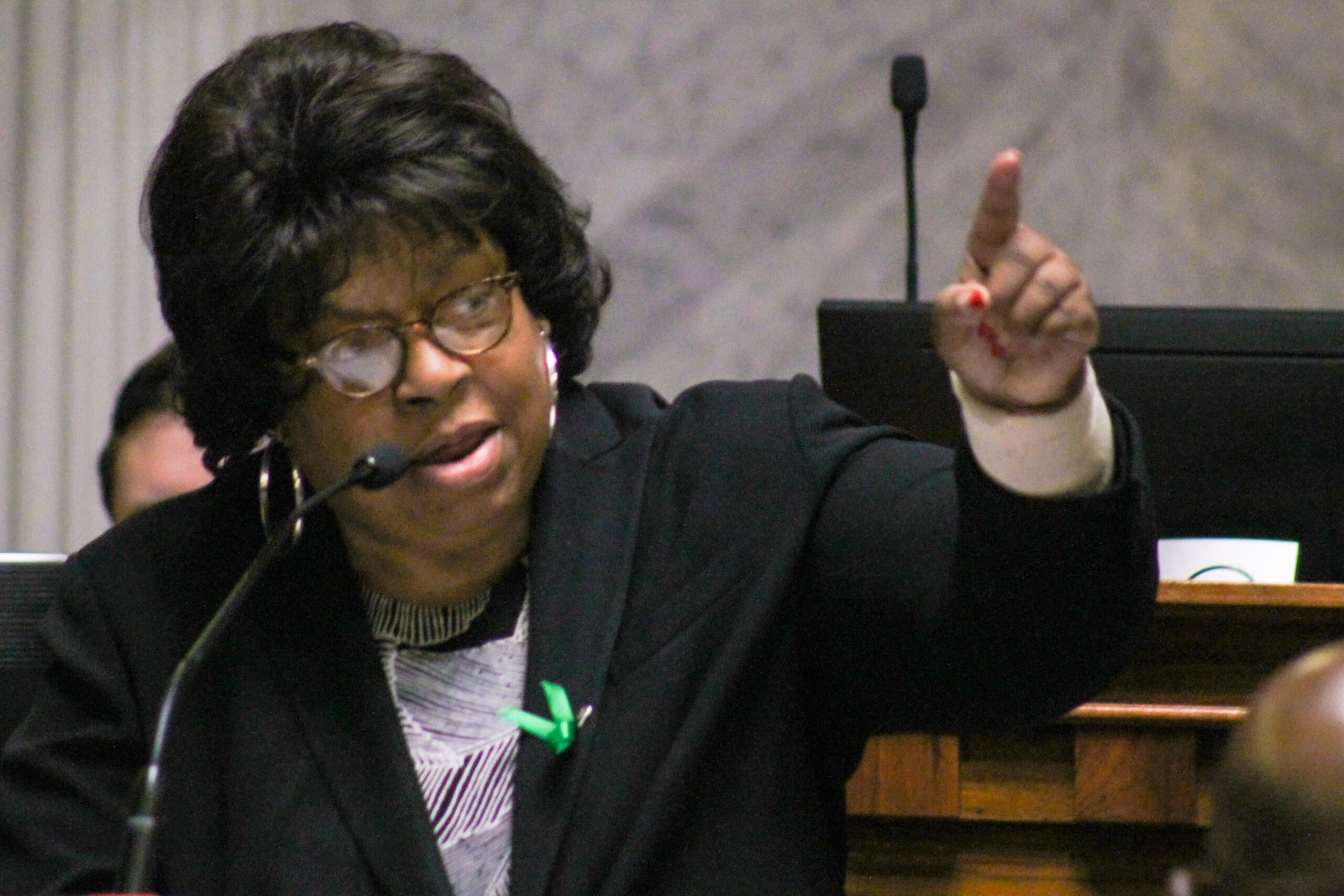 State Sen. Jean Breaux dies after health issues forced her to miss 2024 ...